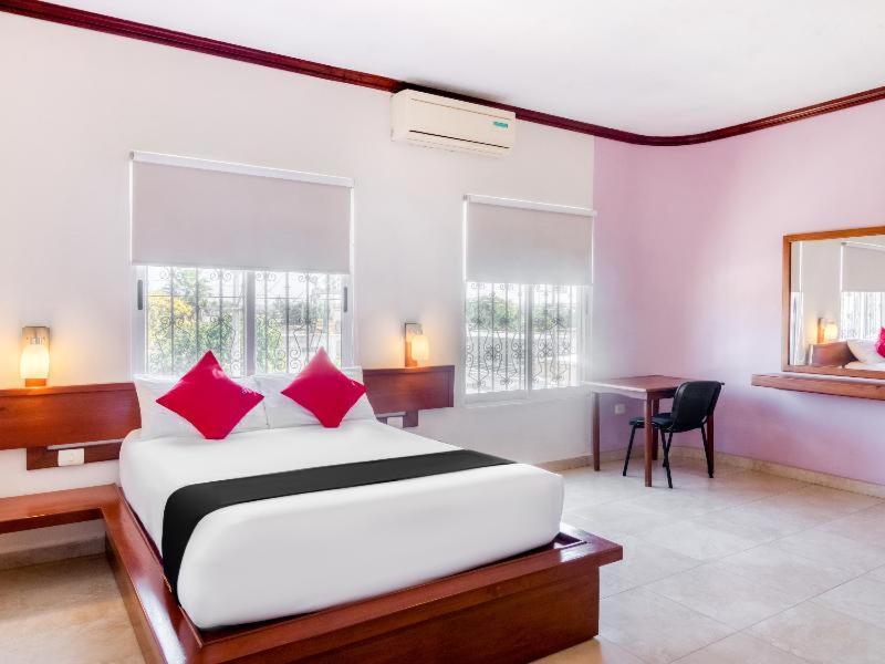 Monte Salerno Hotel & Suites Montemorelos Pokój zdjęcie